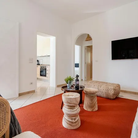 Casa Valentina With Garden & Parking